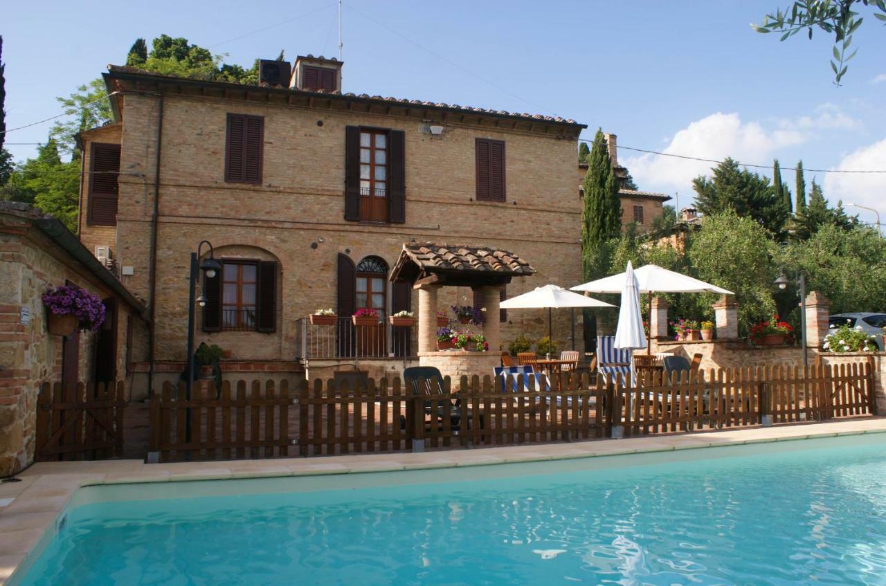 Casa Vacanze L'Oliveta Siena Exterior photo